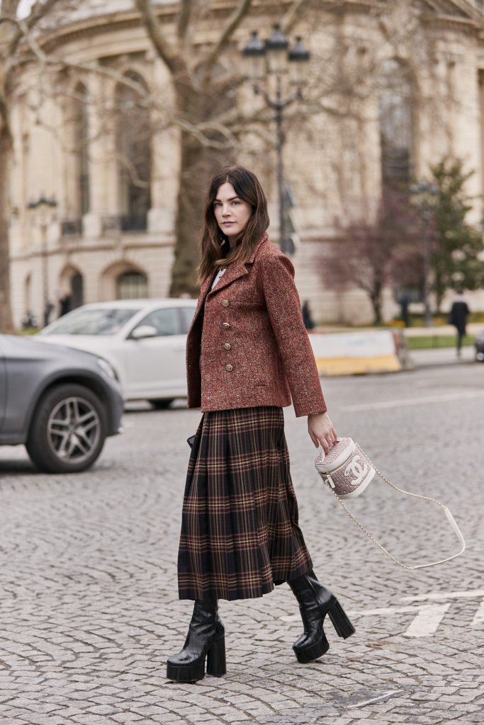Street style : 15 façons de porter la jupe en hiver