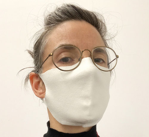 COVID-19 30 masques en tissu conçus au Québec