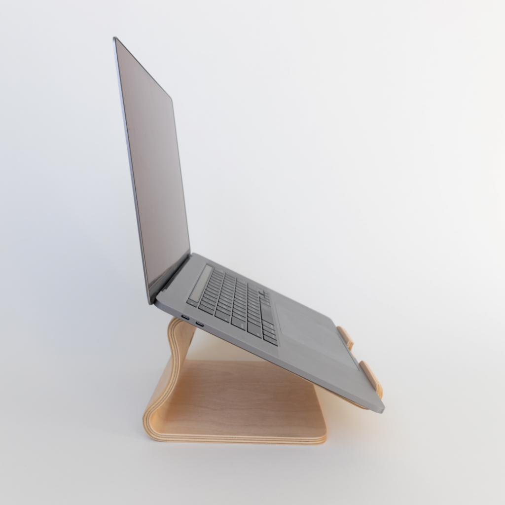 Support d'ordinateur portable moderne pour bureau en bois, atWork (79.99$)