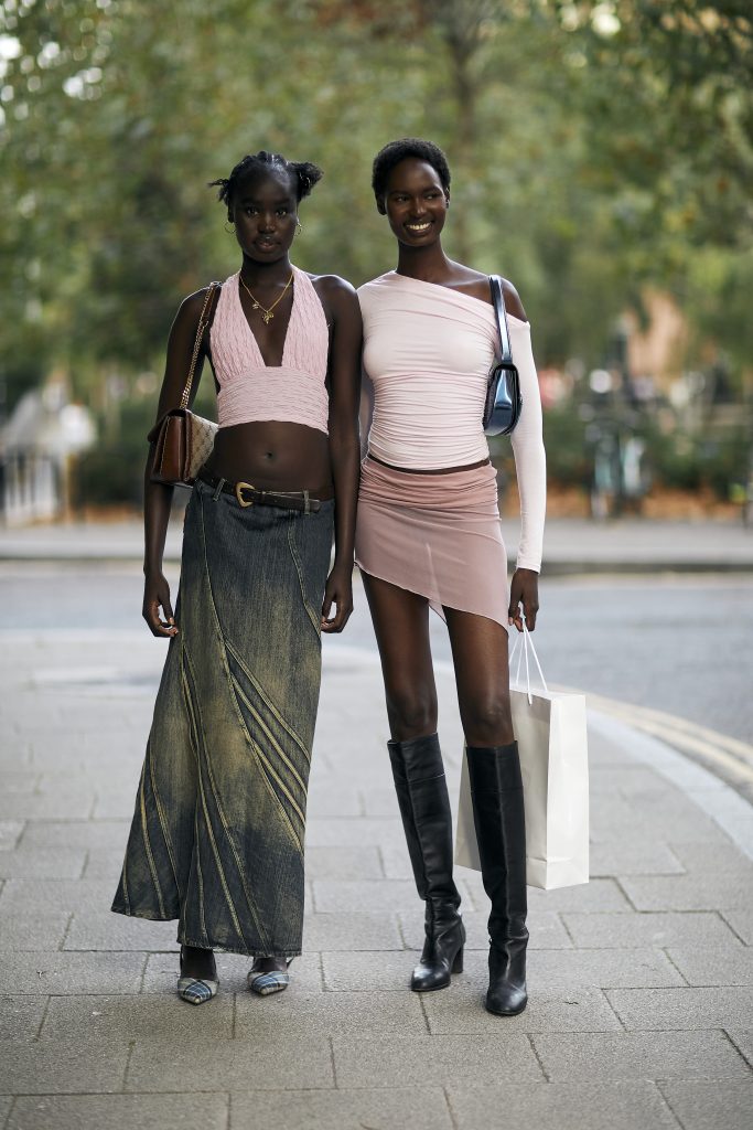 Les plus beaux street style de la Fashion Week de Londres printemps-été 2024