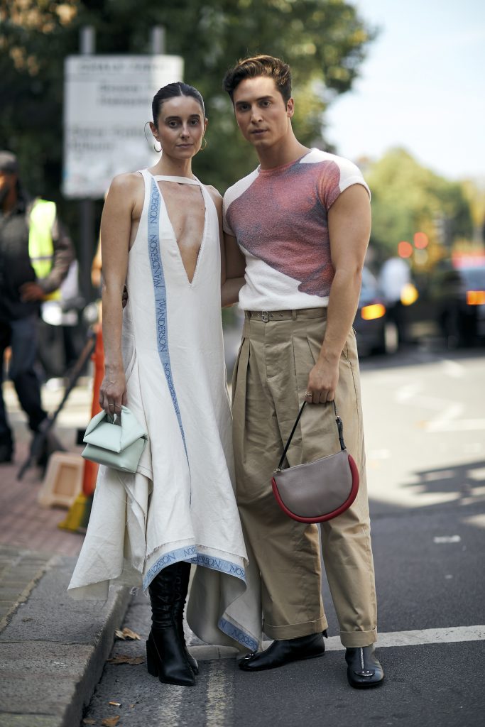 Les plus beaux street style de la Fashion Week de Londres printemps-été 2024